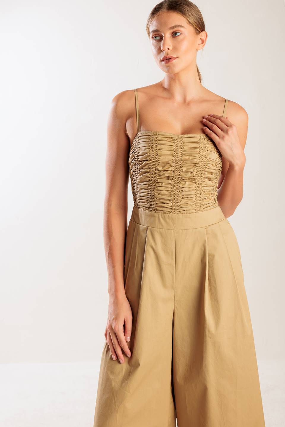 EASY TO LOVE WOVEN JUMPSUIT Flying Tomato